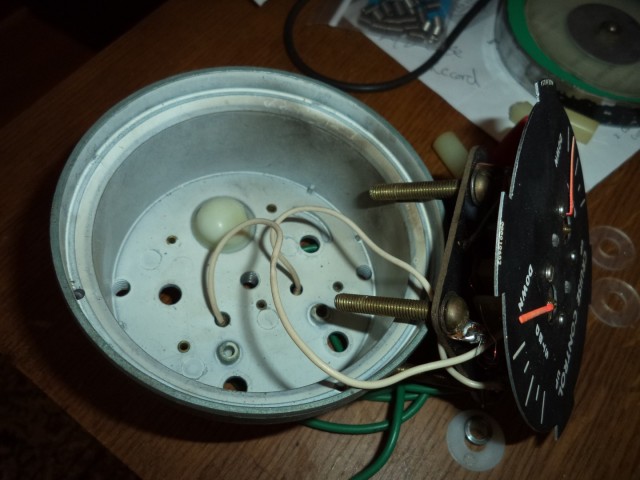 wires to gauge case pots